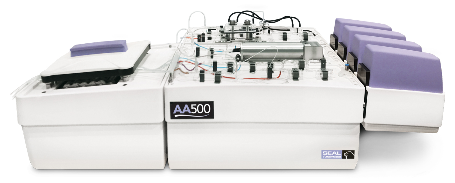 AA500 AutoAnalyzer for segmented flow analysis of seawater