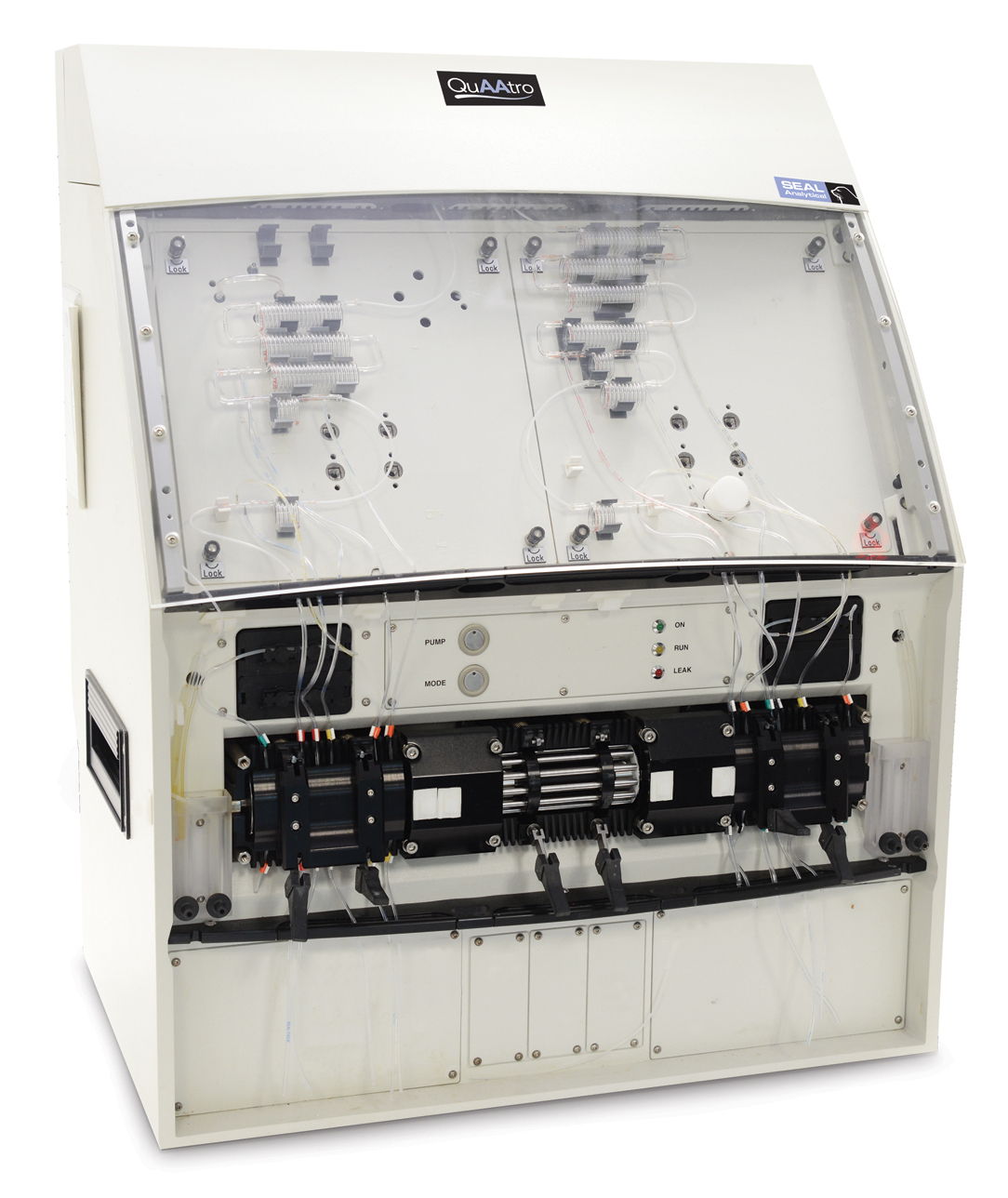 QuAAtro 39 micro flow analyzer